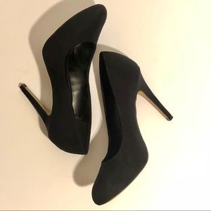 Rock & Republic Black Pumps